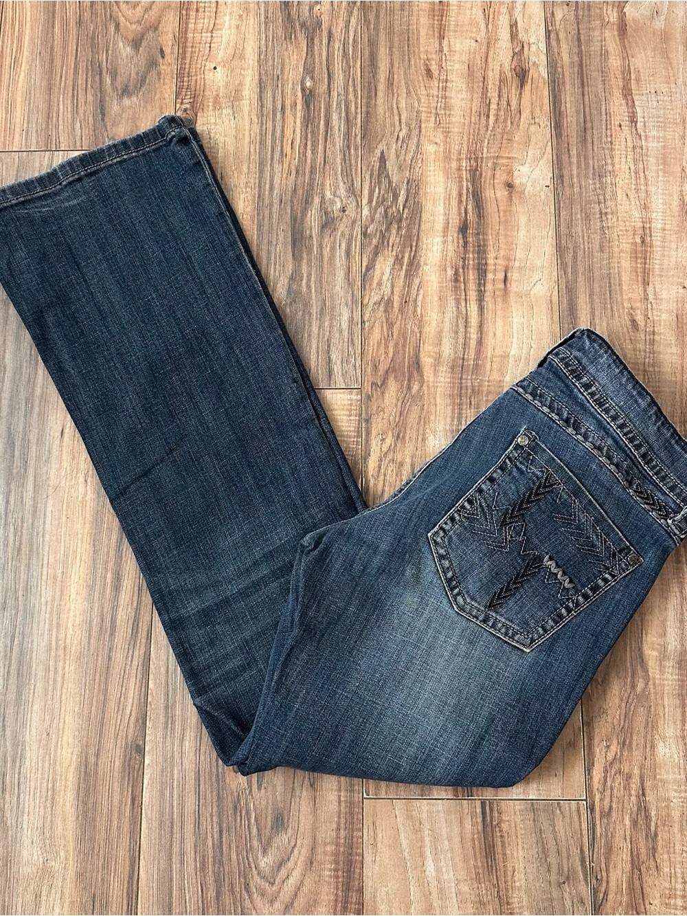 Stetson Dark Wash Boot Cut Jeans - cute stitching on the pockets • 10 Long x 33